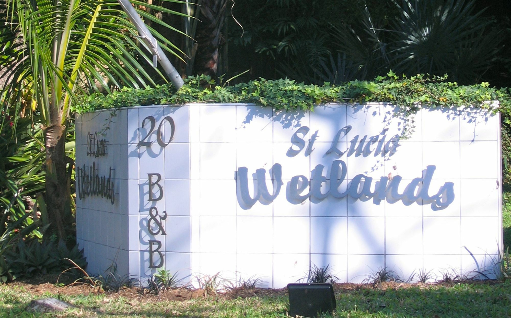 St. Lucia Wetlands Guest House Exterior photo